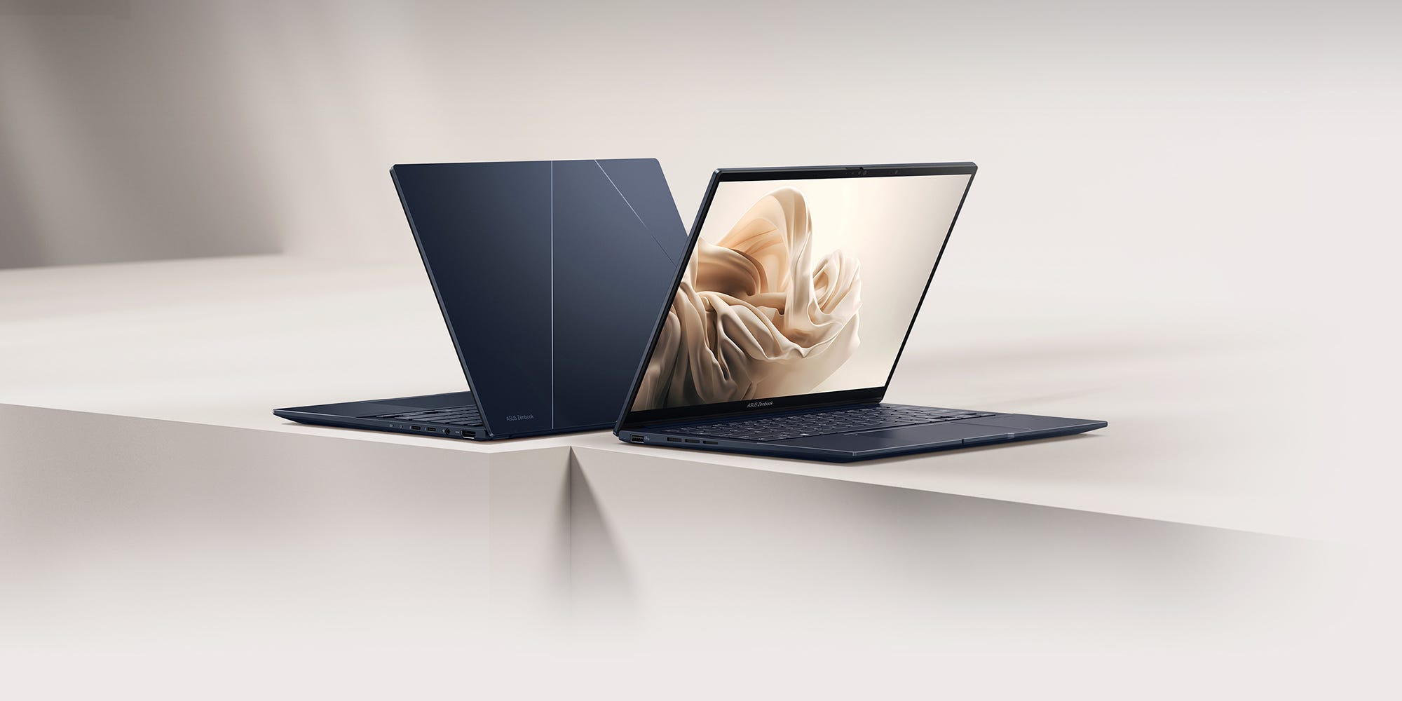 ASUS Zenbook 14 OLED UX3405MA (UX3405MA-U7161WS)